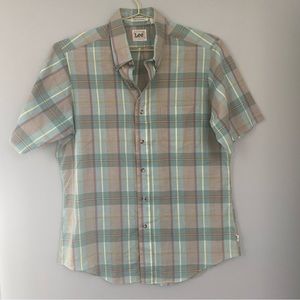 Vintage Lee Mens Shortsleeve Button down collared dress shirt plaid blue purple